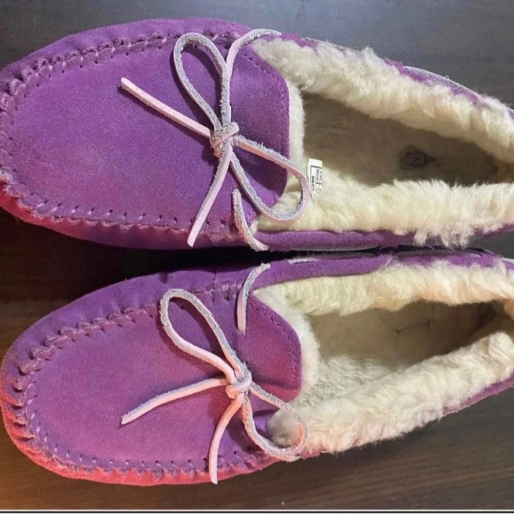 Ugh Australia Purple Moccasins
